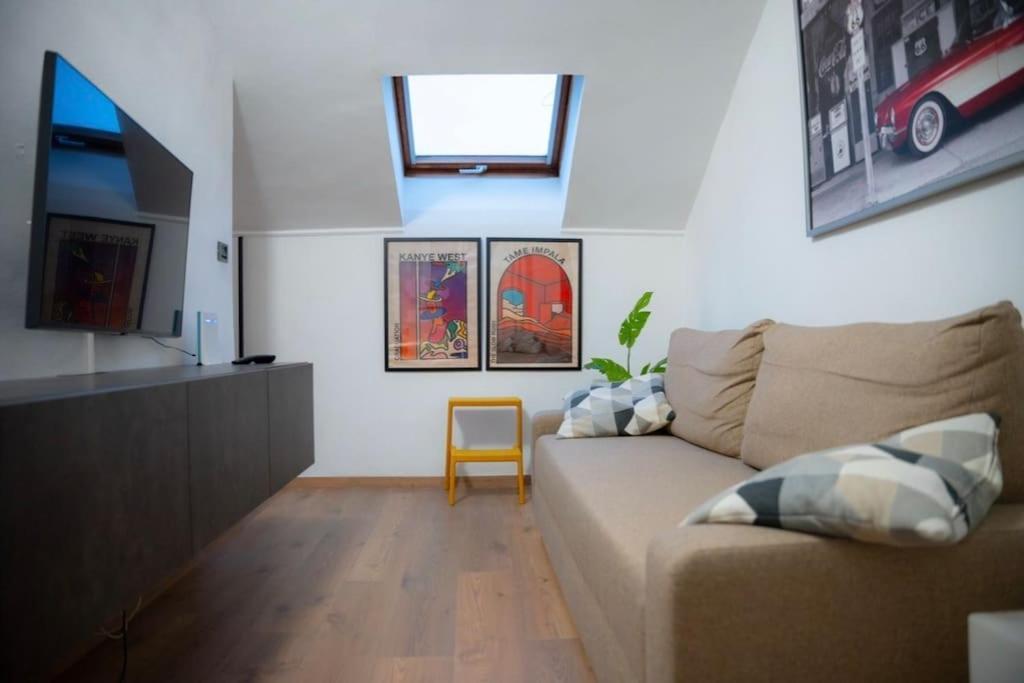 Ferienwohnung Hulu Savona Exterior foto